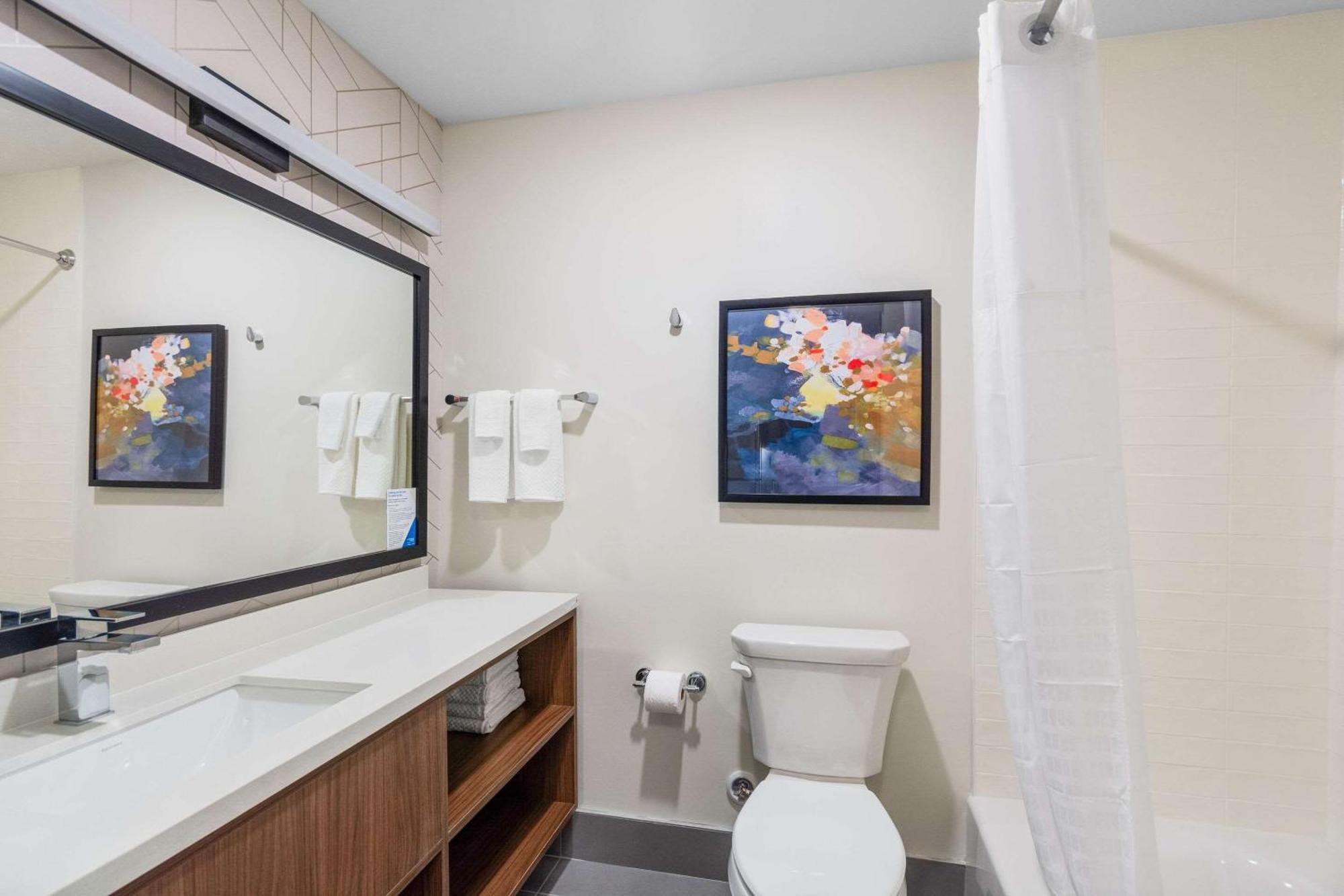Everhome Suites Lexington - Horse Park エクステリア 写真